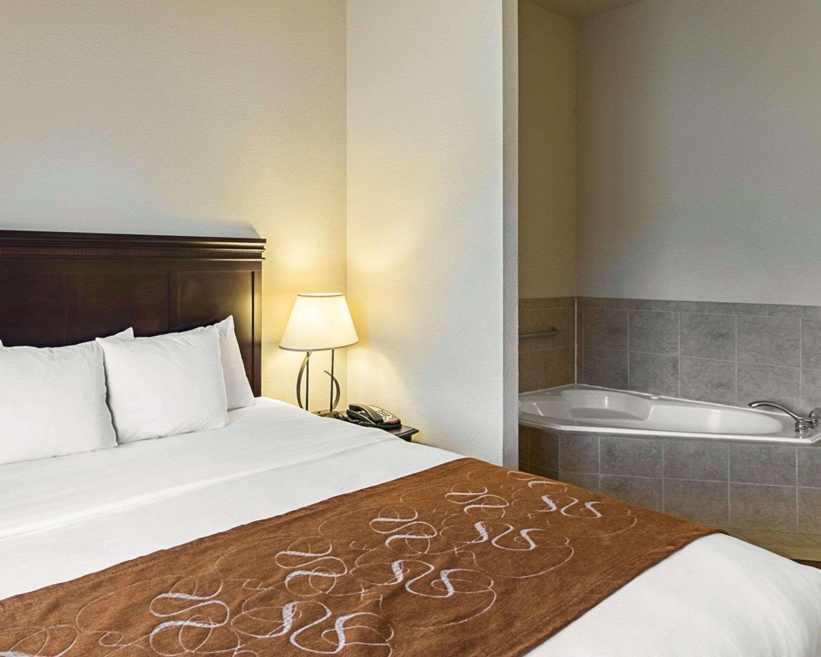 Comfort Suites Granbury Zewnętrze zdjęcie