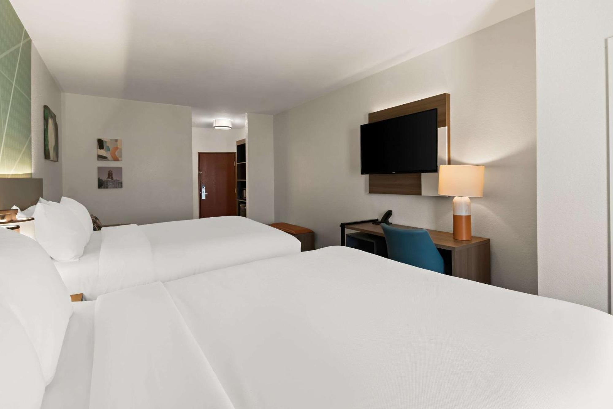 Comfort Suites Granbury Zewnętrze zdjęcie