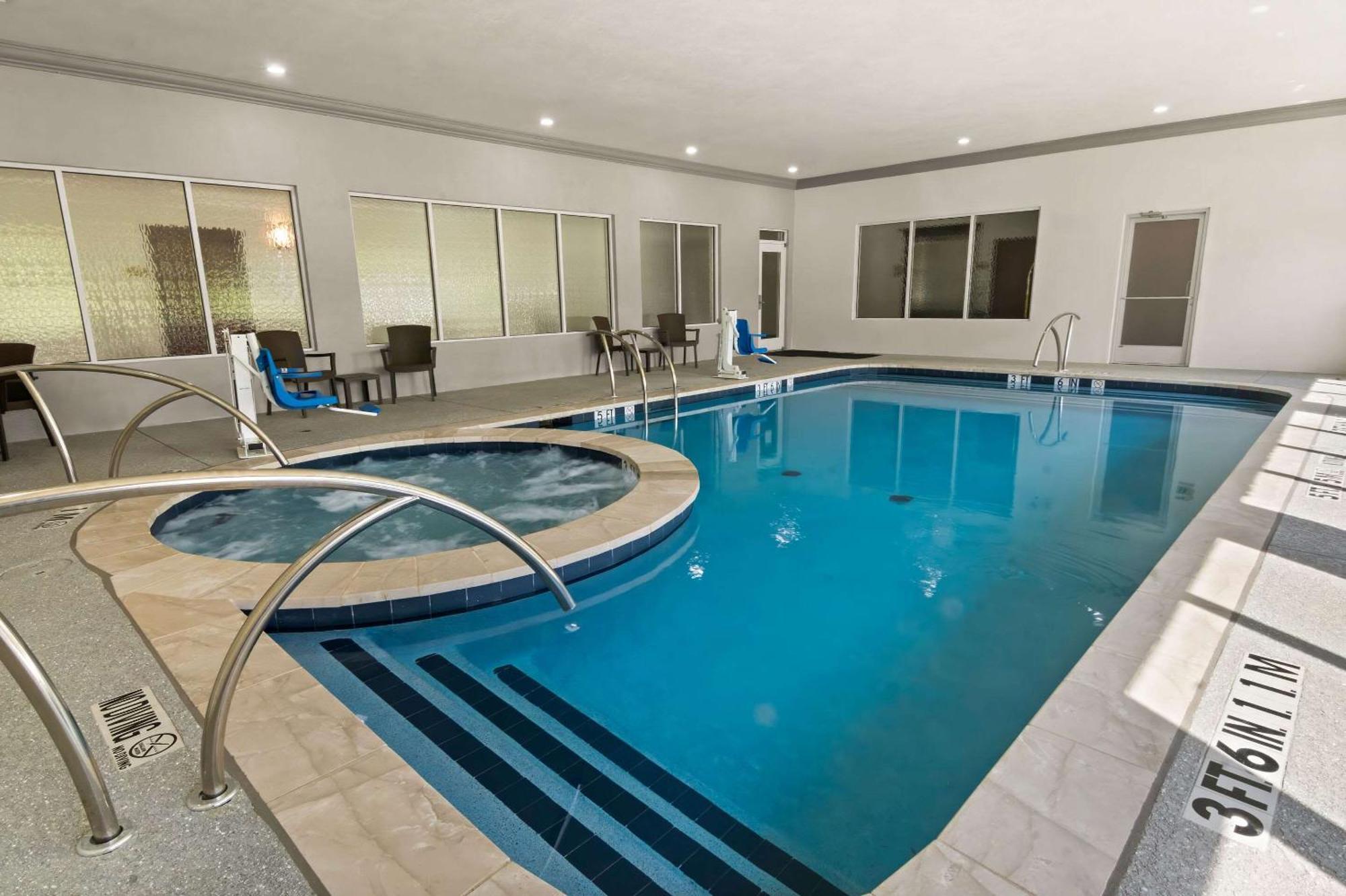 Comfort Suites Granbury Zewnętrze zdjęcie