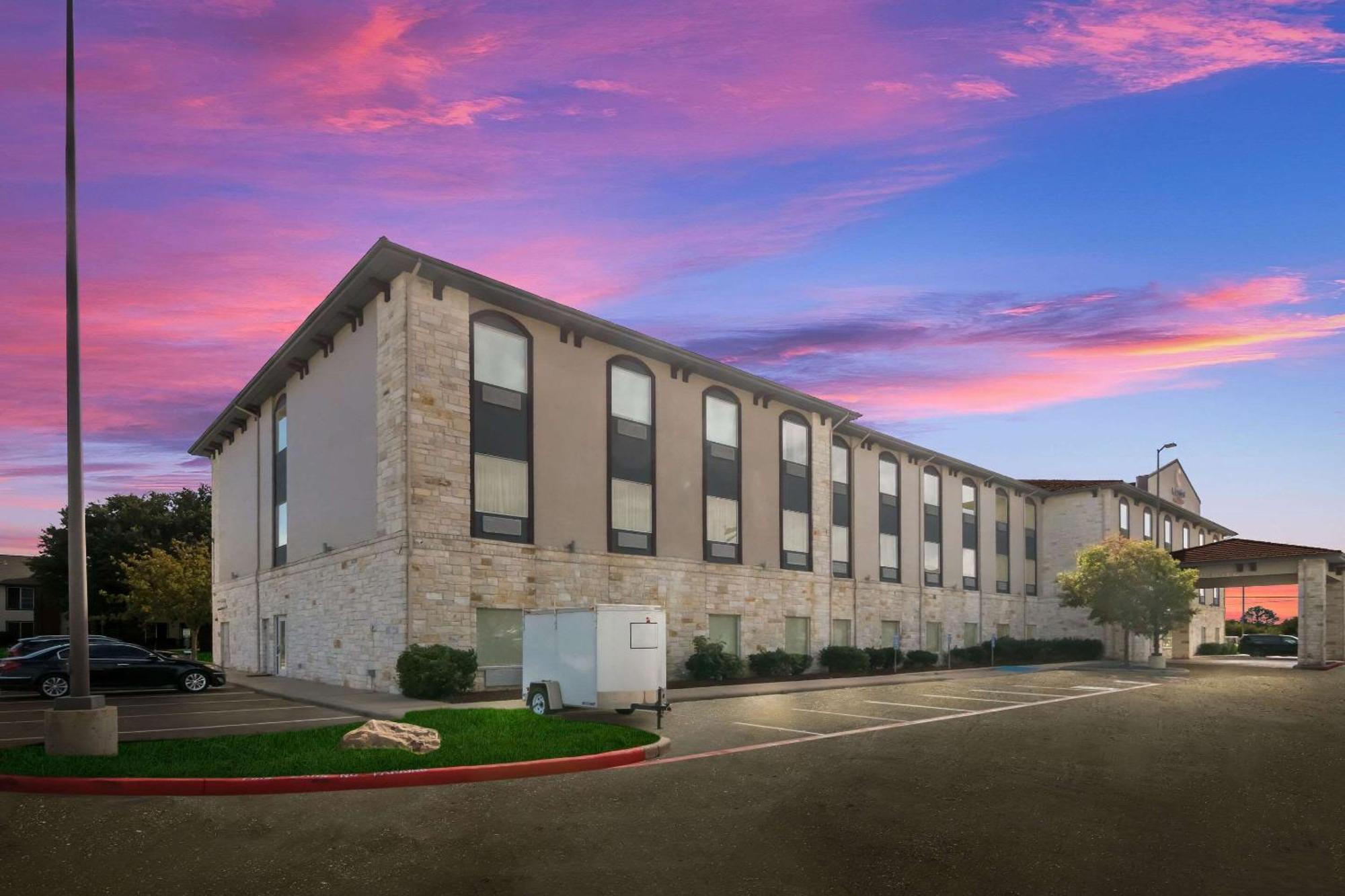 Comfort Suites Granbury Zewnętrze zdjęcie